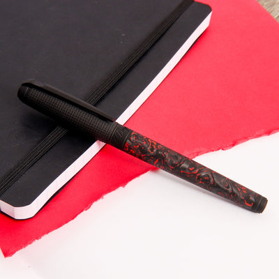 ST-Dupont-Line-D-Large-Carbon-Fiery-Lava-Fountain-Pen-Capped