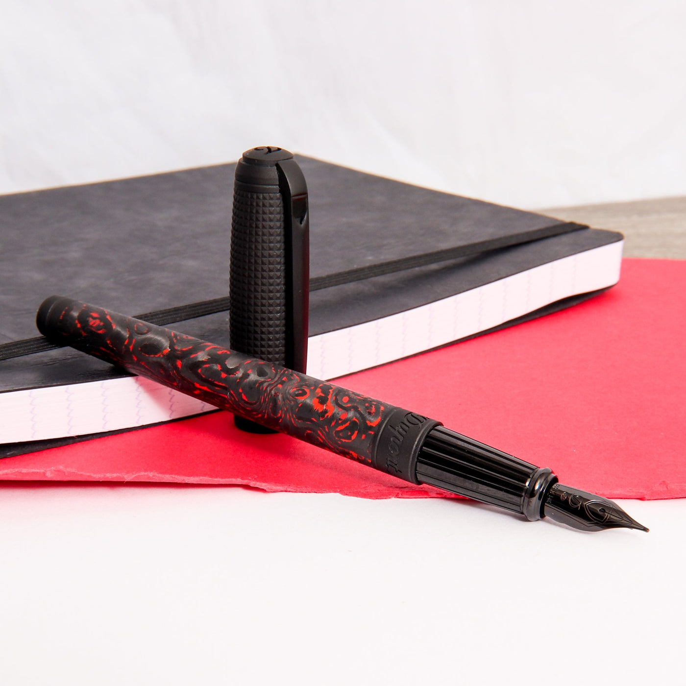 ST-Dupont-Line-D-Large-Carbon-Fiery-Lava-Fountain-Pen-Uncapped