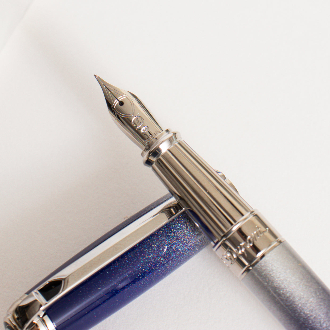 ST Dupont Line D Large Starburst Blue Fountain Pen