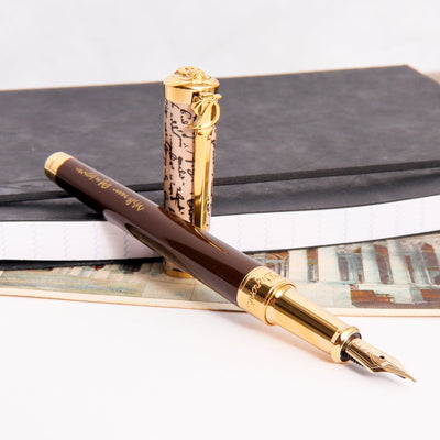 ST Dupont Line D Limited Edition William Shakespeare Fountain Pen Uncapped