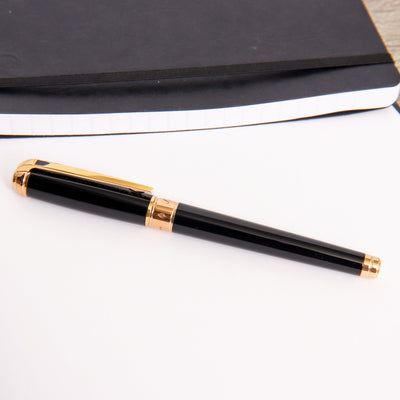 ST Dupont Line D Medium Black Gold Fountain Pen Capped