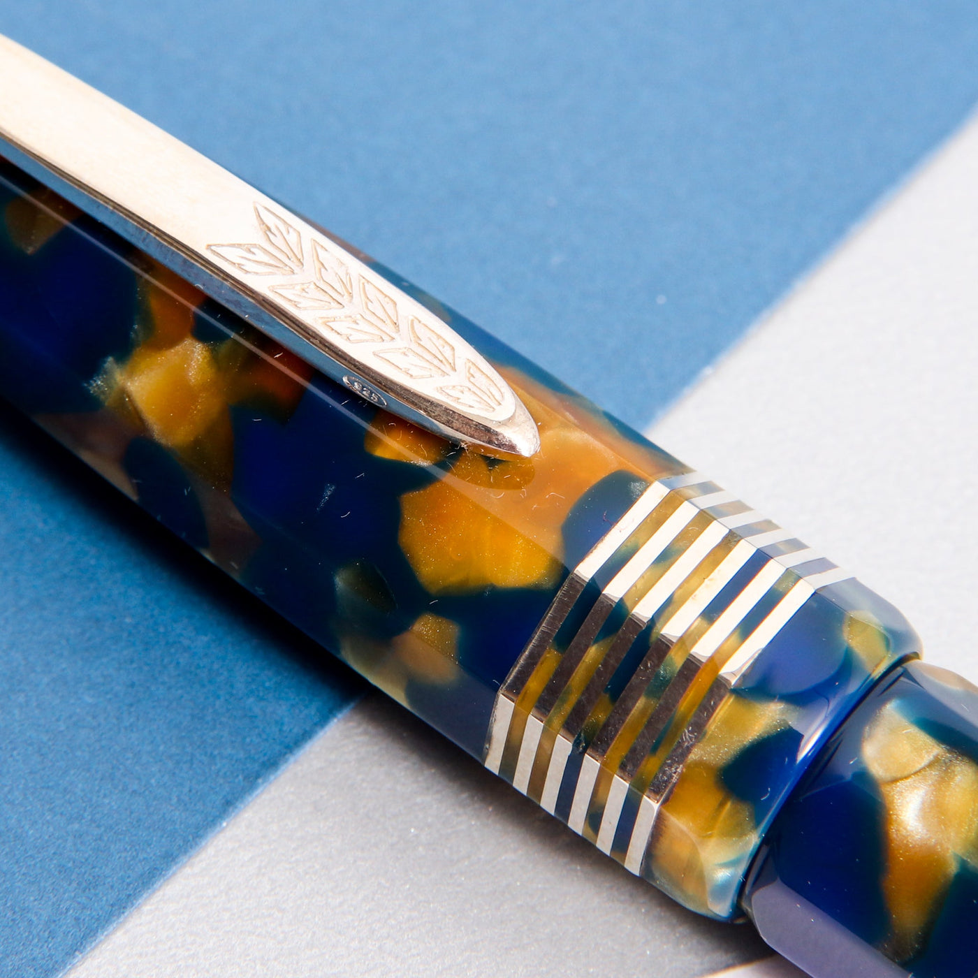 Stipula Etruria Faceted Champagne Fountain Pen Clip Details