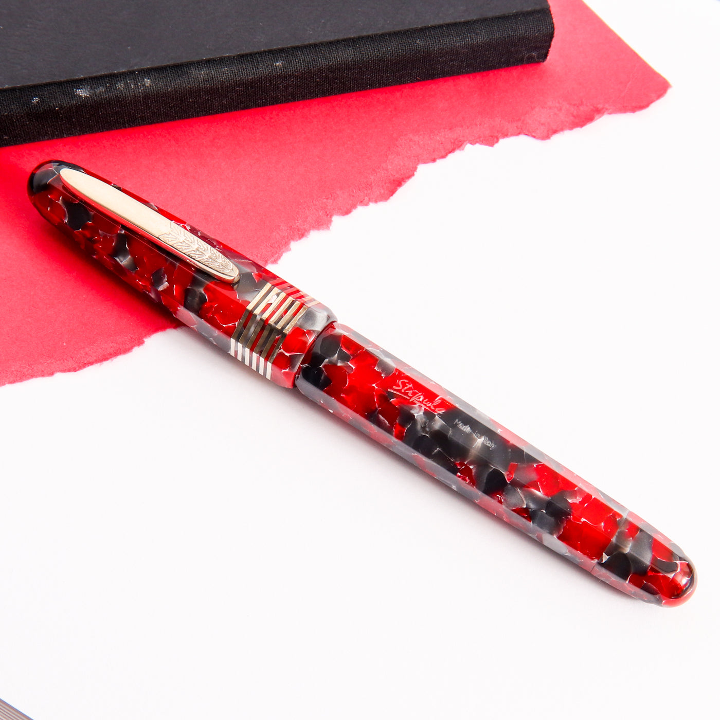 Stipula Etruria Faceted Red Currant Fountain Pen Oval Barrel