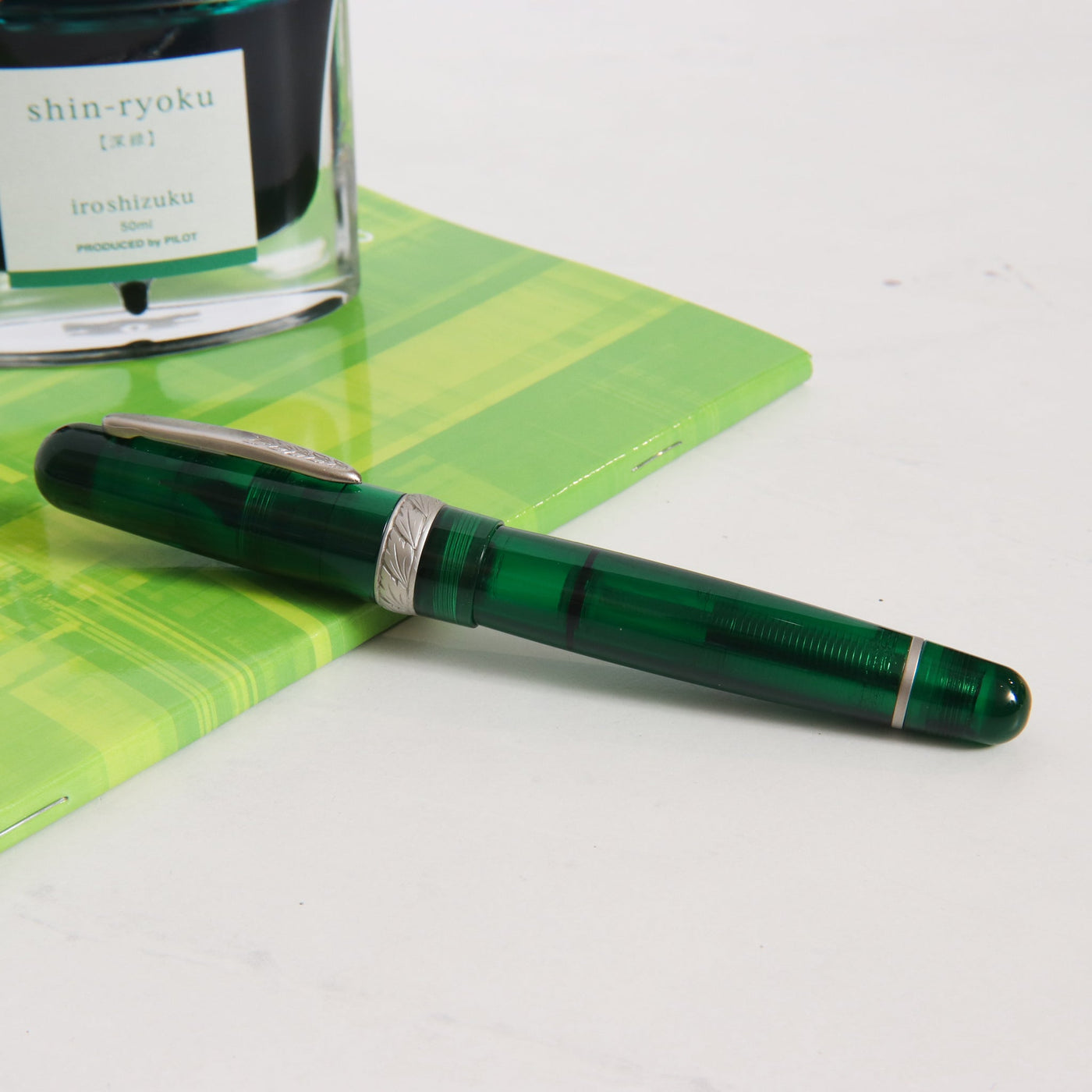 Stipula Etruria Rainbow Transparent Green Fountain Pen Capped