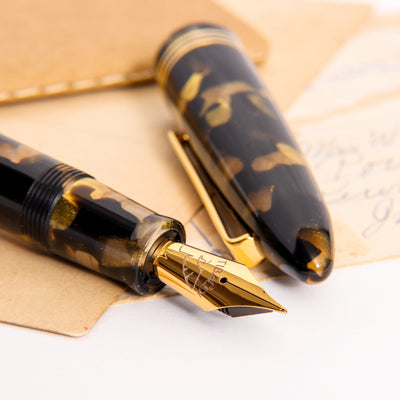 Tibaldi-Bononia-Black-Gold-Fountain-Pen-Nib-Details