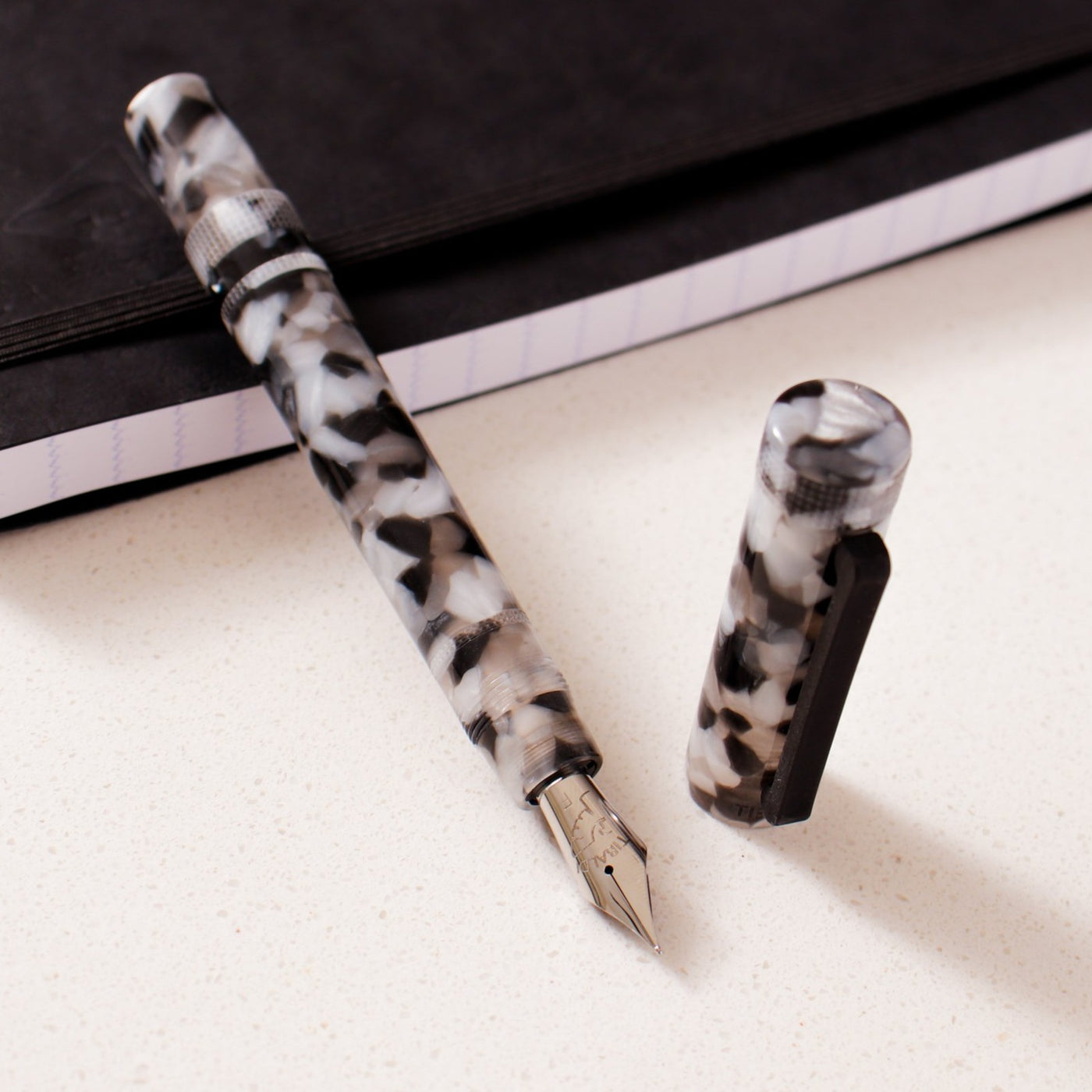 Tibaldi Perfecta LP Vinyl Grey Fountain Pen