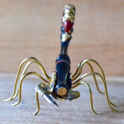 Black Oblique Scorpion Calligraphy Pen - Ornate Design From Turkey