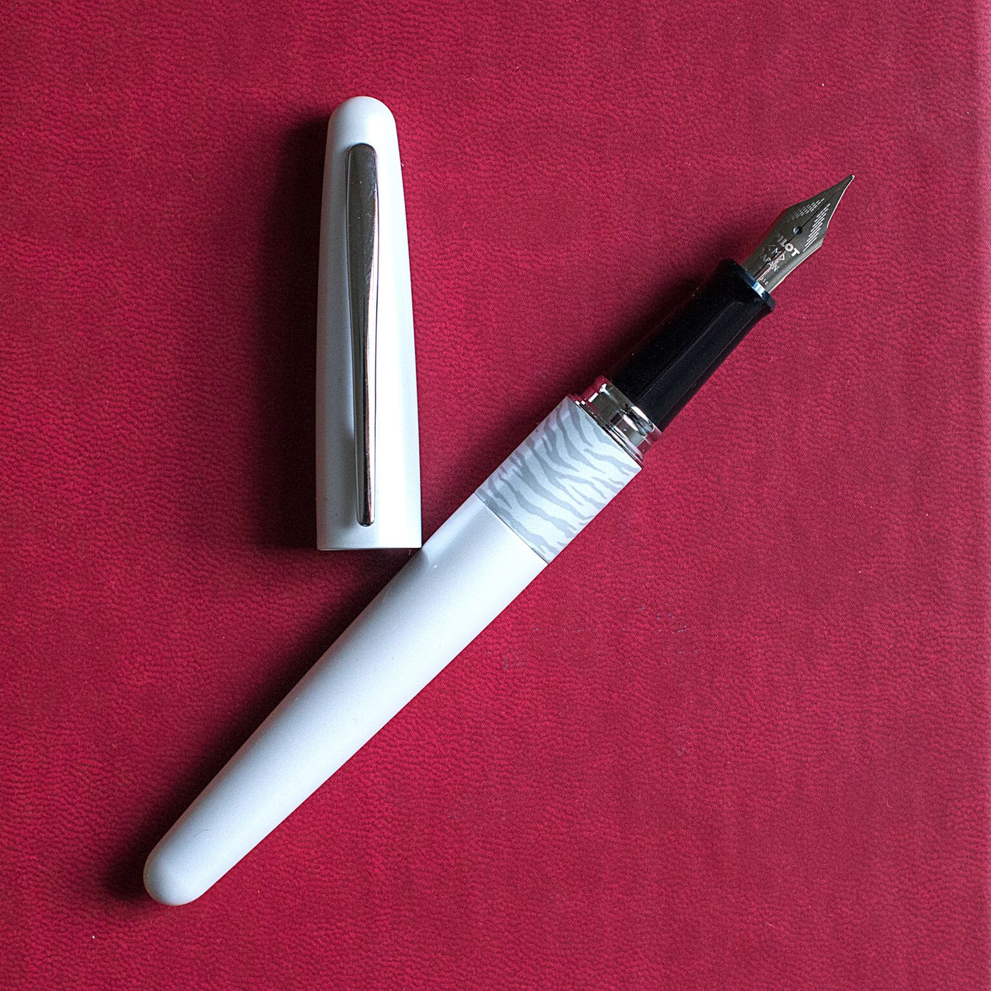 Pilot Metropolitan White Tiger Fountain Pen Fine Nib 91141-Pilot-Truphae