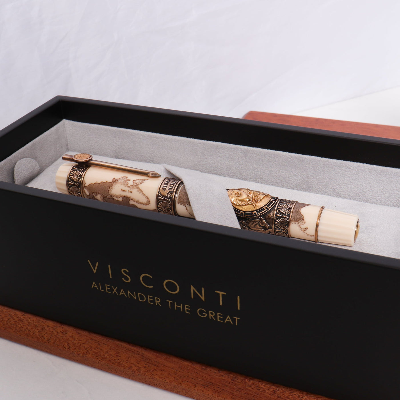 Visconti Alexander the Great Limited Edition Fountain Pen Packaging