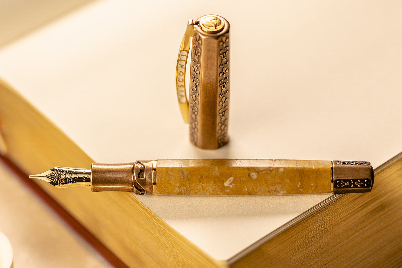 Visconti-Il-Magnifico-Egyptian-Marble-Fountain-Pen-Octagonal-Shaped-Body