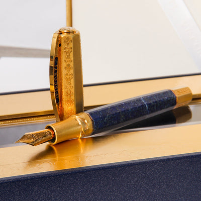 Visconti-Il-Magnifico-Lapis-Lazuli-Fountain-Pen-Blue-Stone-With-Gold-Striations