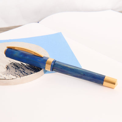 Visconti-Opera-Gold-Blue-Fountain-Pen-Capped