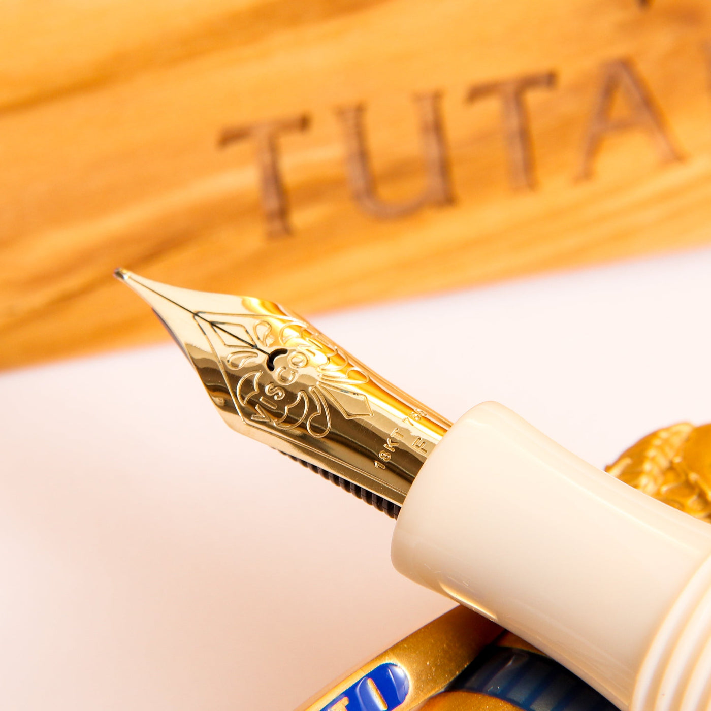 Visconti Tutankhamun Fountain Pen 18k Gold Nib