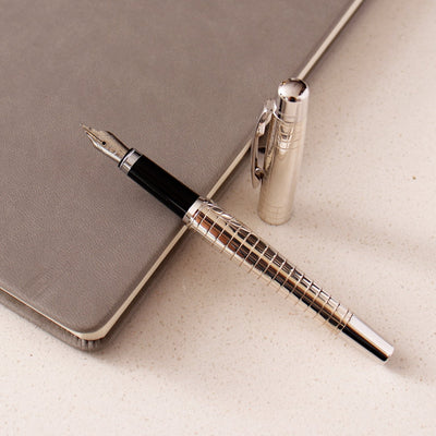 Waldmann Concorde Square Pattern Fountain Pen