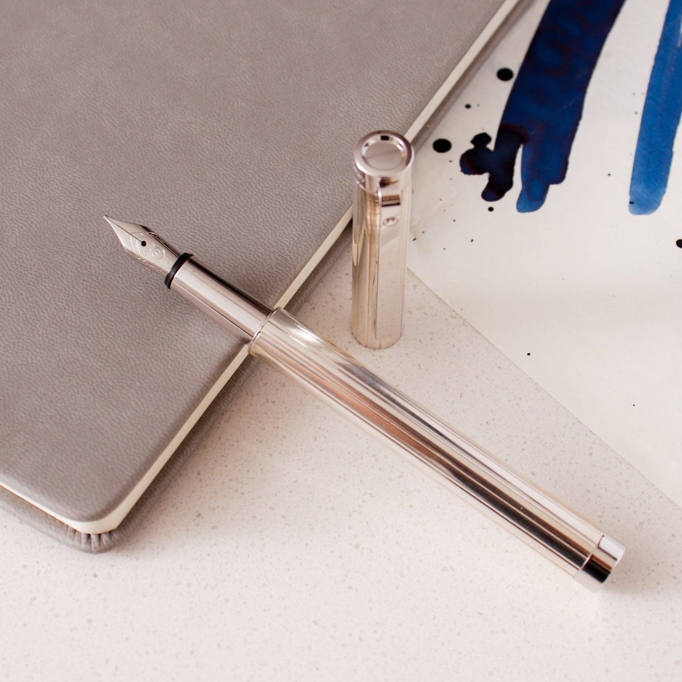 Waldmann Cosmo Lines Pattern Fountain Pen