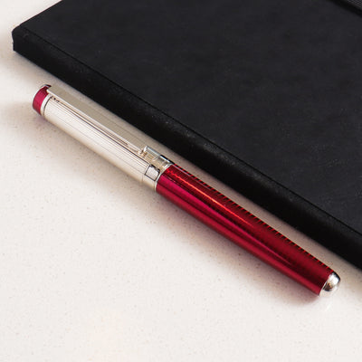 Waldmann Grandeur Burgundy Pinstripe Fountain Pen