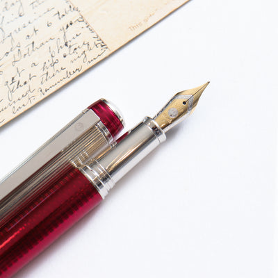 Waldmann Grandeur Burgundy Pinstripe Fountain Pen