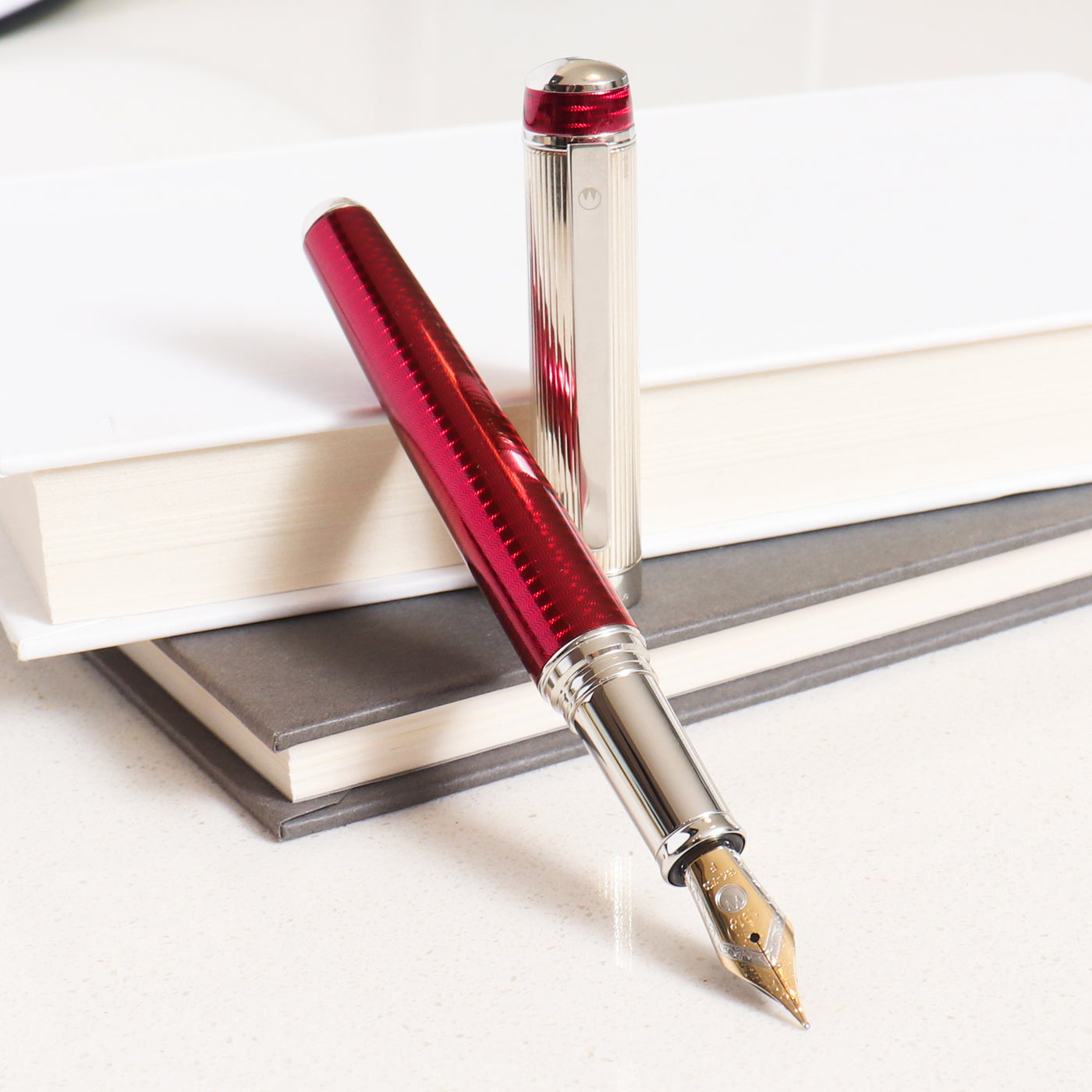 Waldmann Grandeur Burgundy Pinstripe Fountain Pen