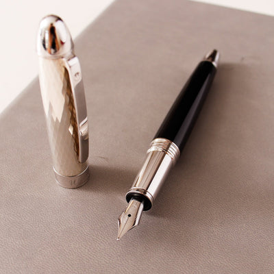 Waldmann Precieux Diamond Cut Wave Pattern Fountain Pen