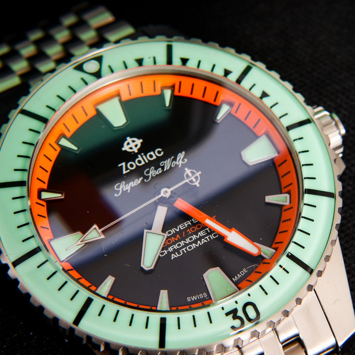 Zodiac Super Sea Wolf Pro Diver Titanium Limited Edition Watch Details