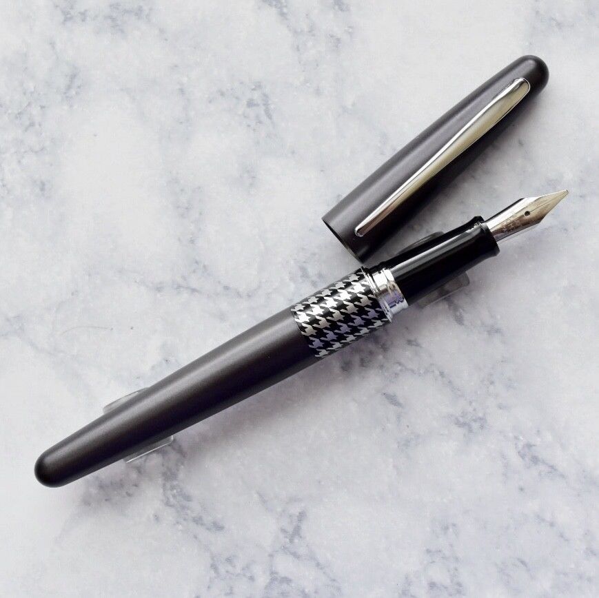 Pilot Metropolitan MR Retro Pop Gray Fountain Pen-Pilot-Truphae