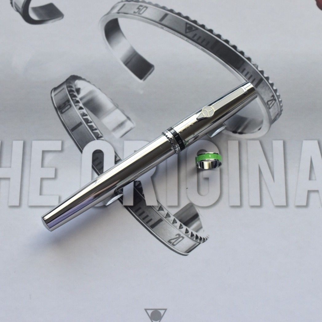 Speedometer Official Silver Steel with Black & Green Spare Ring Rollerball Pen-Speedometer Official-Truphae