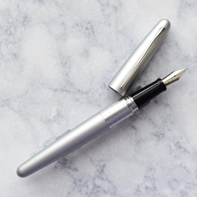 Pilot Metropolitan Silver with Dots Pattern Fountain Pen-Pilot-Truphae