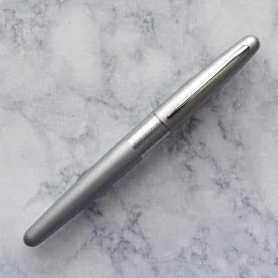 Pilot Metropolitan Silver with Dots Pattern Fountain Pen-Pilot-Truphae