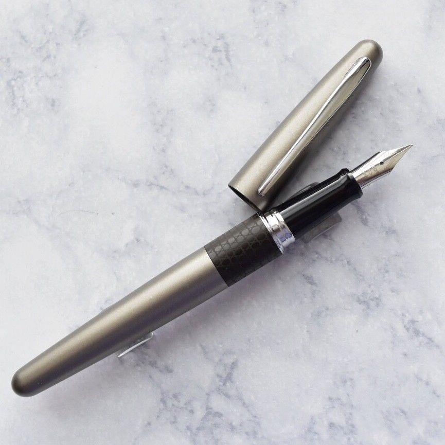 Pilot lizard fountain pen Clearance